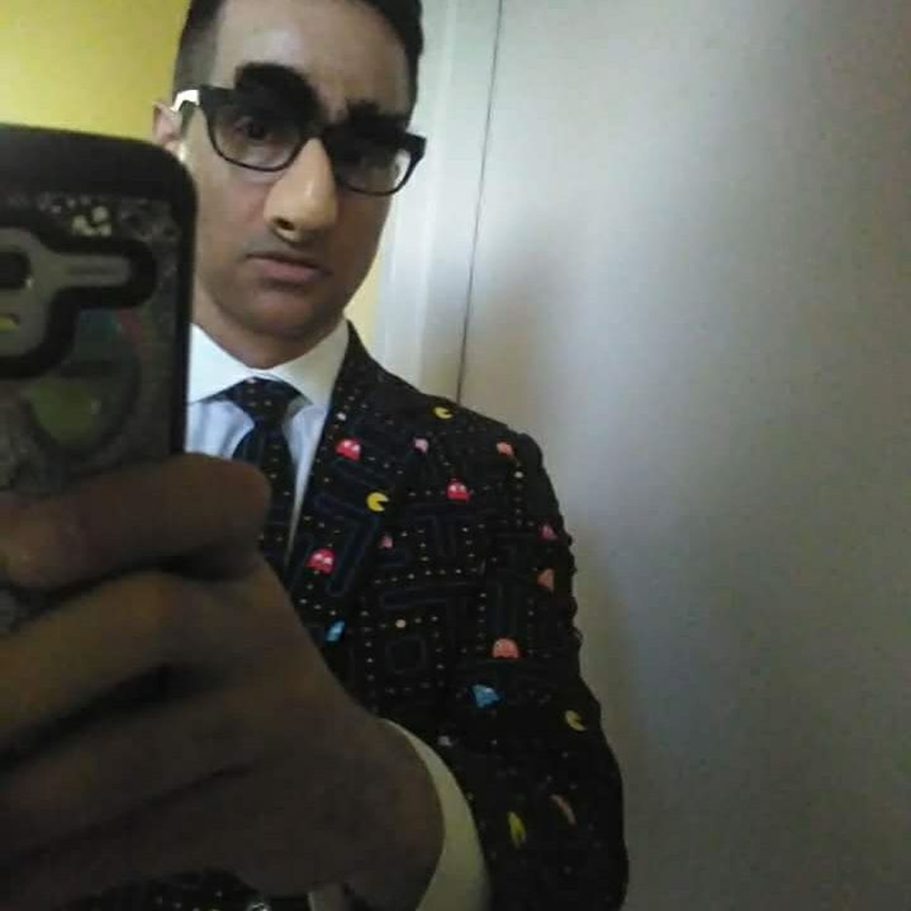 Meet your Posher, Jules